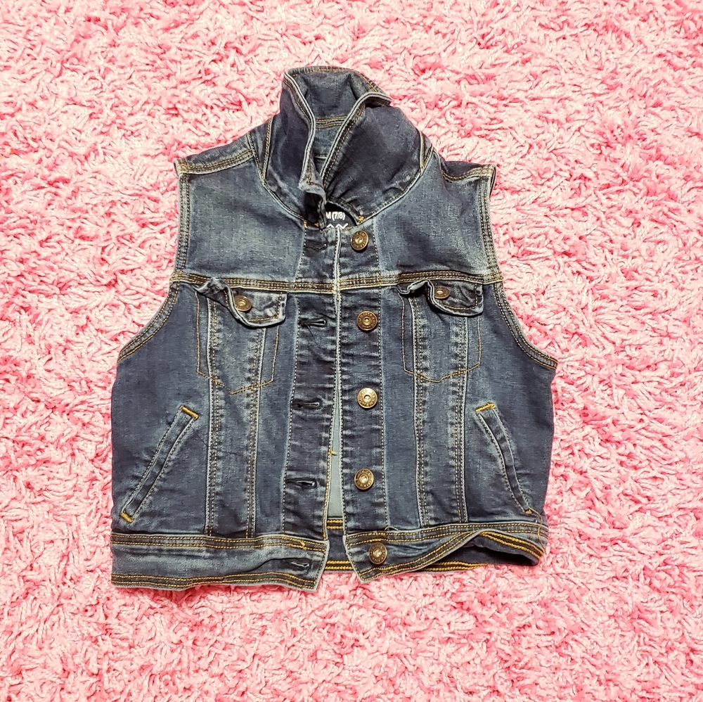 Girls 7/8 sleeveless jean jacket
